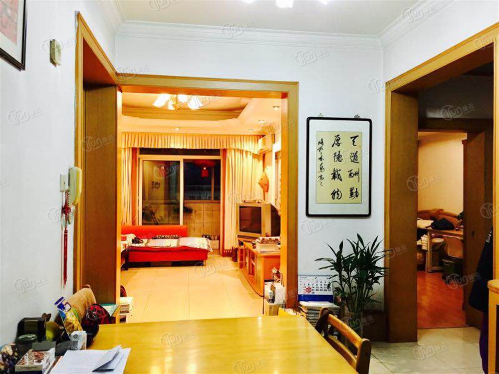 绮华里 2室1厅1卫 主卧朝南 客厅朝南