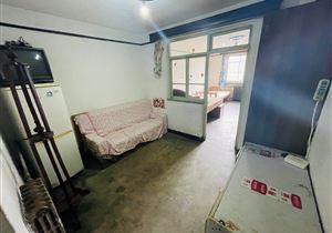 中心位置 业主急卖 价钱好谈 可落户