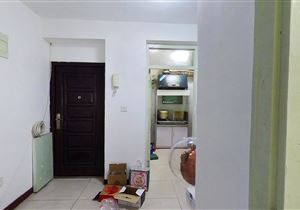 该房源无抵押，价格非常合适，业主因置换