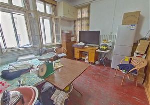 和平三片，四平东道小学附近，采光好，楼层佳