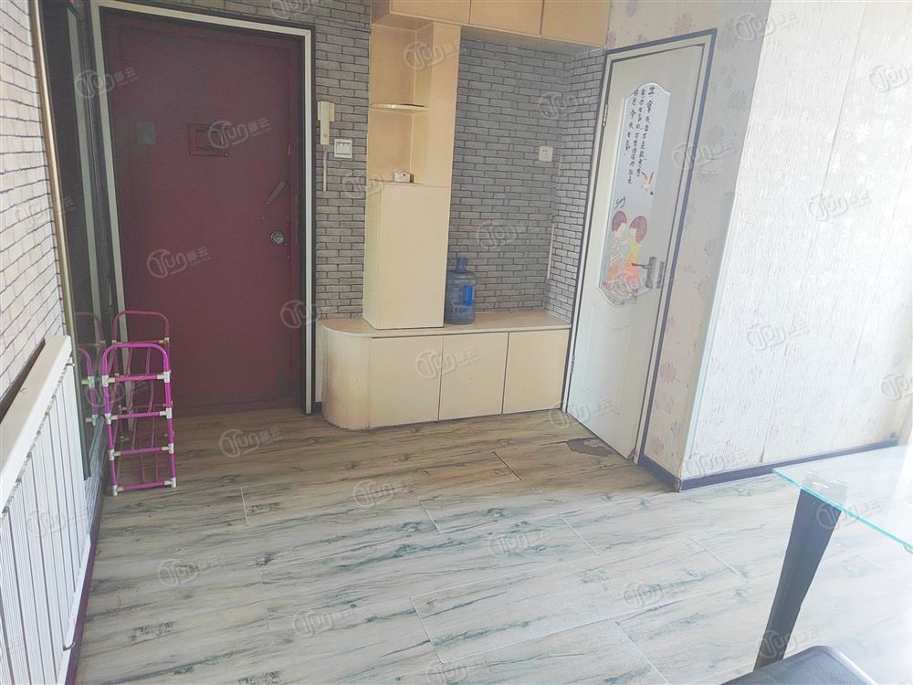 万新村17区冠云中里