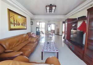 玉兰苑 小高三室 通透 户型正 诚意卖