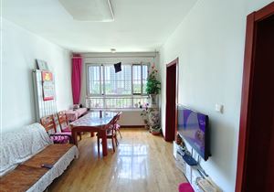 荣翠园,2室1厅1卫,主卧朝南,客厅朝南