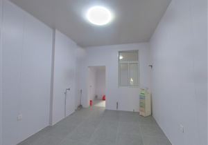 如意里一室面积17.02平，临大街，门脸房