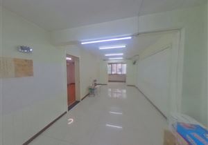 京海公寓,2室1厅1卫,私产,低层