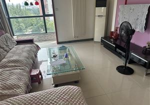 宝翠花都听景园,3室2厅2卫,主卧朝东,临街