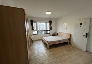 皓林园婚房大三室 央中空调 金角 诚意卖