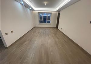 万科运河文化村,3室2厅2卫,婚房适宜,小区中间位置